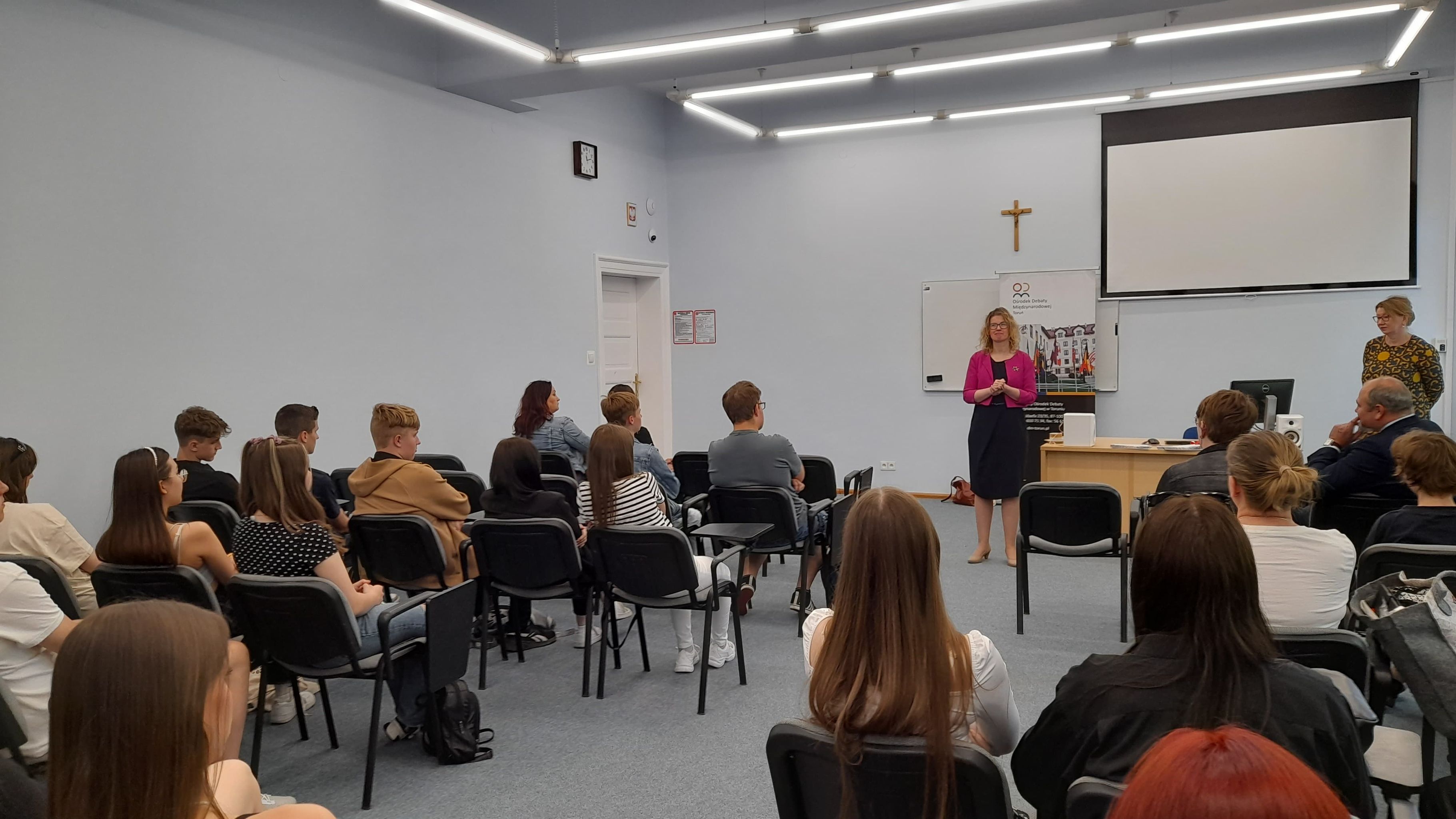 Zespół Szkół W Mogilnie Spotkanie Z Przedstawicielami Dyplomatycznymi 